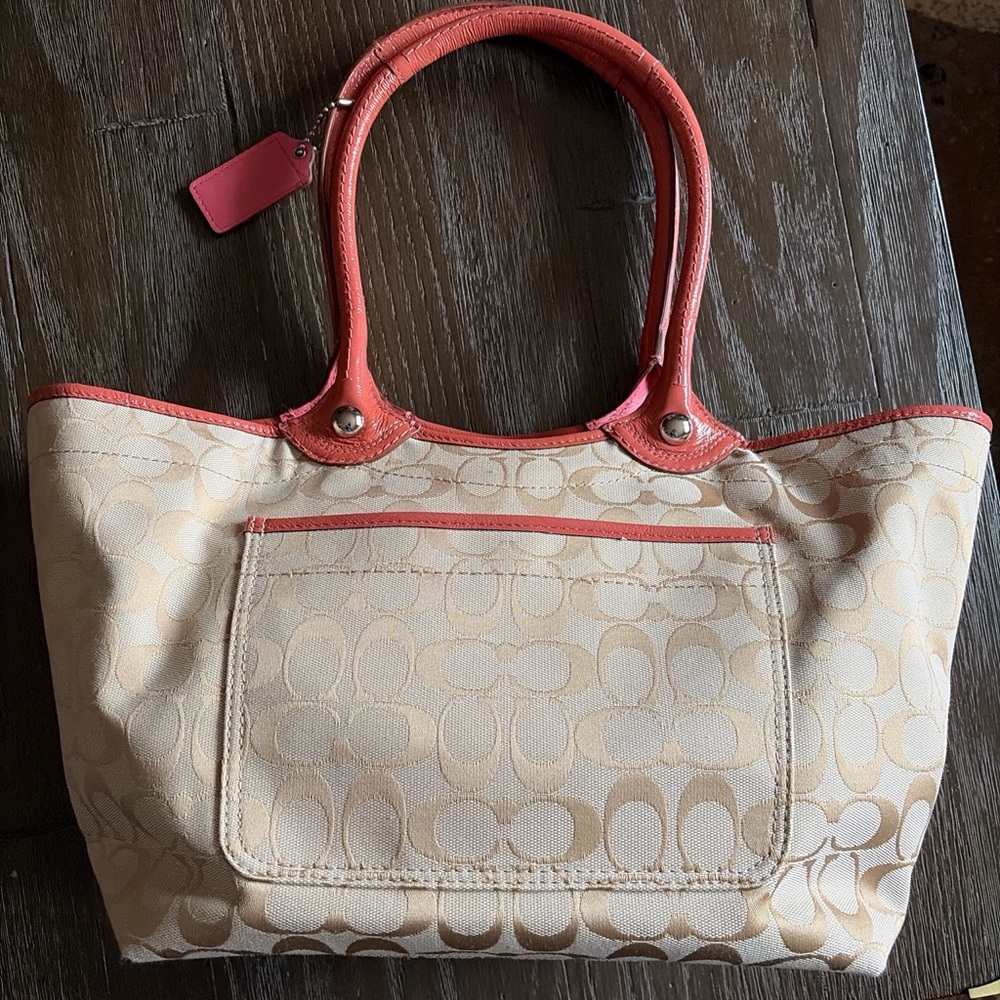 Coach Bleecker Signature Canvas Pink Floral Appliqué Tote & Canvas Wristlet - Picture 4 of 9